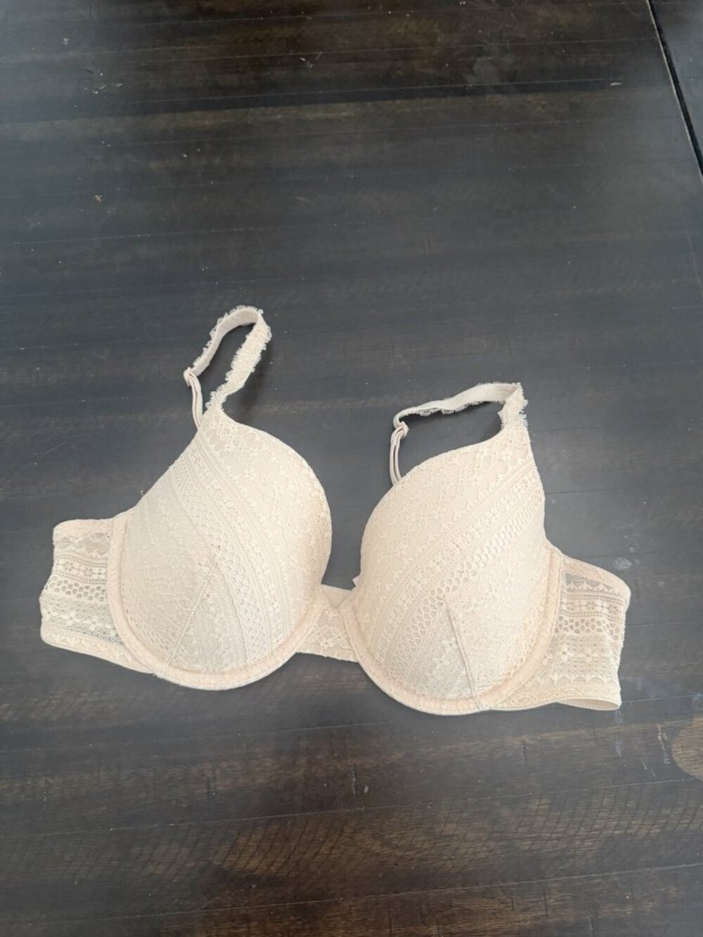 Women’s Victorias Secret Lined Perfect Coverage Beige Bra 36c